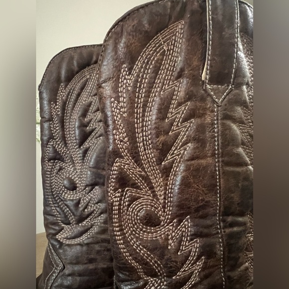 Brown Heeled Cowboy Boots - Picture 4 of 8